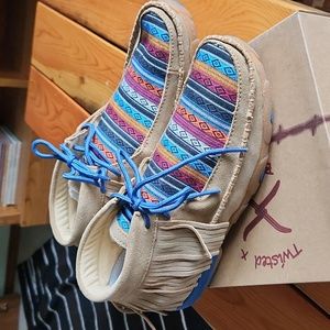 Fringed Twisted X women's Mocs NWT